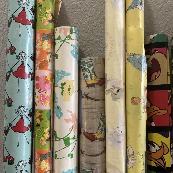 Lot Of Vintage Rolls Of Wrapping Paper 13 Count - Picture 2 of 7